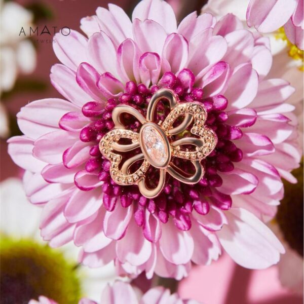 Enchanting butterfly design collection, captivating rose gold plating. Crafted from premium brass, our jewelry pieces are meticulously designed to evoke the beauty and grace of nature.