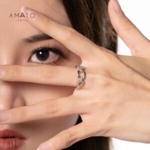 stunning silver plating ring and adorned with radiant 5A cubic zirconia stones.
